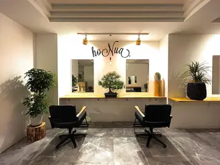 hoNua. 栄/透明感カラーのヘアスタイル