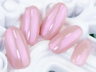 ミディアム ネイル SyiSyu 梅田店のネイルデザイン