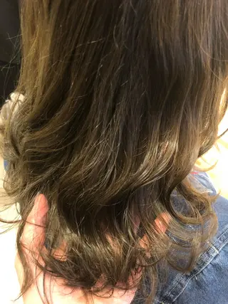 セミロング 松佐 ゆかりのヘアスタイル