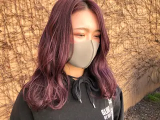 ロング カラー 髪ふうせん所属・伊藤 光のヘアスタイル