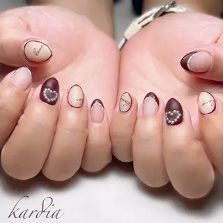 ネイル καρδιά -ｶﾙﾃﾞｨｱ-のネイルデザイン