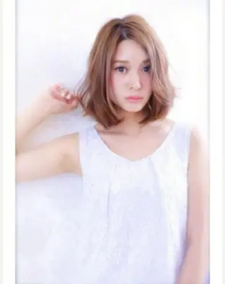 ミディアム SALOWIN神宮前五丁目店所属・🇰🇷韓国風艶髪✨ 髪質改善 倉岡しおんのヘアスタイル