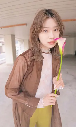 ミディアム カラー クロスパーマ× 透明感カラー✂︎のヘアスタイル