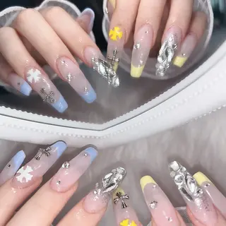 ネイル merci nail所属・merci nailのネイルデザイン