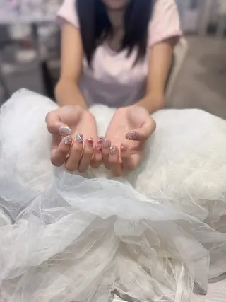 ネイル 新井 ひなののネイルデザイン