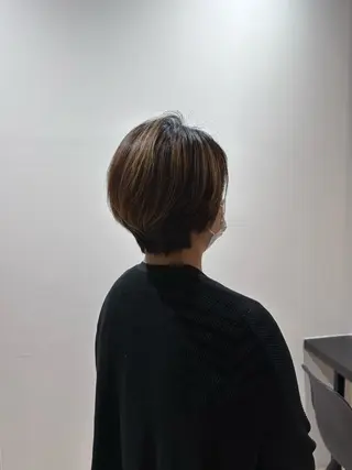 ショート パーマ 出路 亜理紗のヘアスタイル