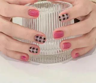 ネイル Rosella Nail Salonのネイルデザイン