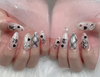 ネイル ミント　ネイルサロン横浜店所属・ミント　ネイルサロン 横浜店のネイルデザイン