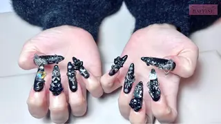 ネイル RAFFINE 月🦋🩵のネイルデザイン