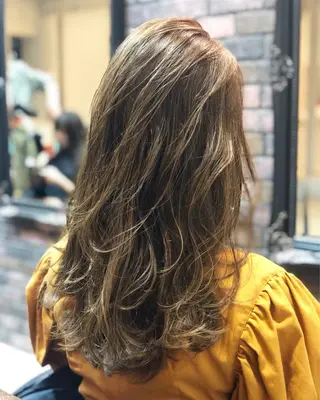 セミロング カラー パーマ ヘアアレンジ olga所属・松尾謙佑【ハイライト LEDエクステ】のヘアスタイル