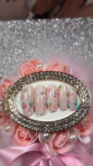 ネイル 佐藤 澄江のネイルデザイン