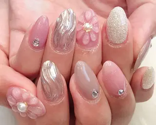 ネイル Kanai Harukaのネイルデザイン