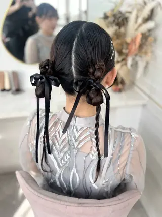 セミロング 💘Kurea💘 艶髪/韓国/暗髪のヘアスタイル