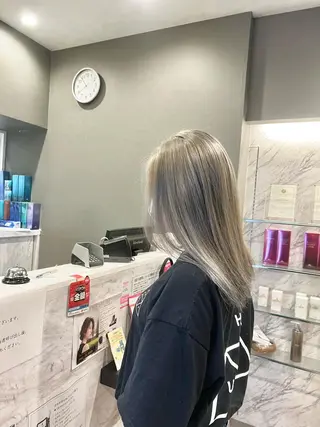 セミロング カラー 太白区白髪ぼかし/ ボブカット/千葉達人のヘアスタイル