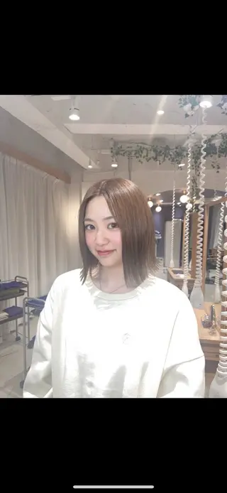 ミディアム 盛田 望来のヘアスタイル