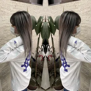 セミロング Y Uのヘアスタイル