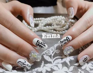 ネイル She   Nail所属・ISA_ BELLAのネイルデザイン