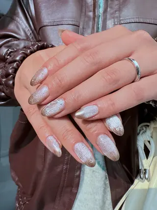 ネイル neouv所属・NEOUV_ mikuのネイルデザイン