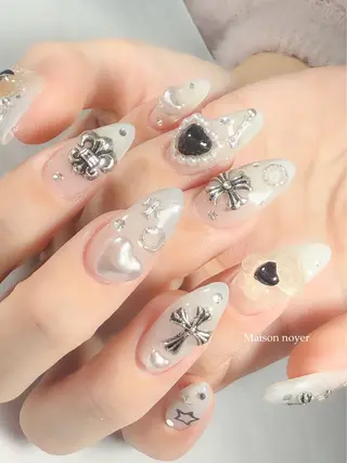 ネイル Maison noyer所属・Maison noyerのネイルデザイン