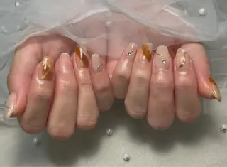 ネイル Nherb所属・佐藤 友里絵のネイルデザイン