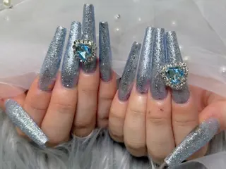 ネイル lucky nail 歌舞伎町のネイルデザイン