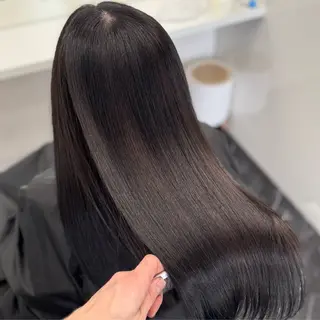 ロング パーマ ブリーチなしカラー I 髪質改善Ⅰたつやのヘアスタイル