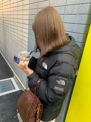 ミディアム カラー Fuuu《フゥ》所属・シノザキ シンゴのヘアスタイル