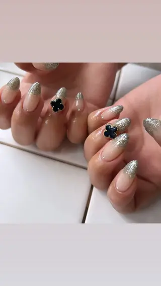 ネイル sayaka 🩰のネイルデザイン