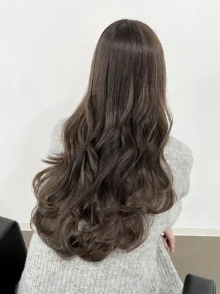カラー ロング ioe 三宮のヘアスタイル