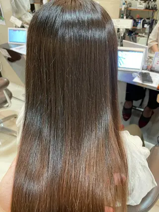 セミロング 美髪・髪質改善🌟 山口博史のヘアスタイル