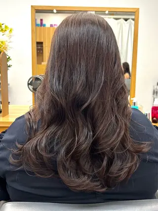 セミロング カラー Ore🫧タナカマヤ /柔らかい質感カラーのヘアスタイル