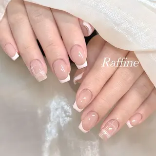 ネイル RAFFINE 月🦋🩵のネイルデザイン