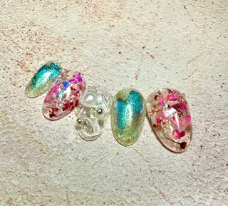 ミディアム private nail salon Sugar所属・Sugar Erikaのネイルデザイン