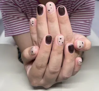 ネイル ダイ ゲンゲンのネイルデザイン