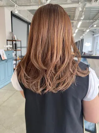 セミロング カラー steed tokyo所属・KOOKI スティードトーキョーのヘアスタイル