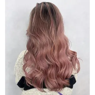 ロング ITby ALBUM 北千住店のヘアスタイル