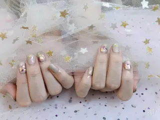 ネイル 🦋ネイルサロン ブラン🌈ゆりのネイルデザイン