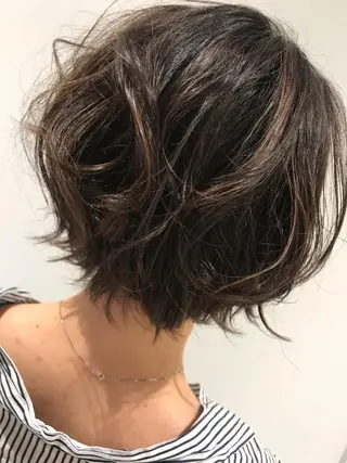 ショート 江崎 わか子のヘアスタイル