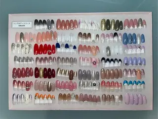 ネイル 志形 彩音のネイルデザイン