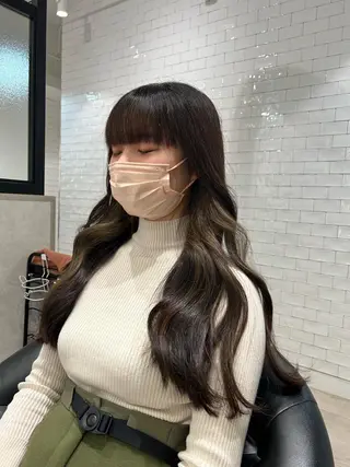 ロング カラー &chaLme   心斎橋所属・emi/髪質改善/ 韓国風/艶カラーのヘアスタイル