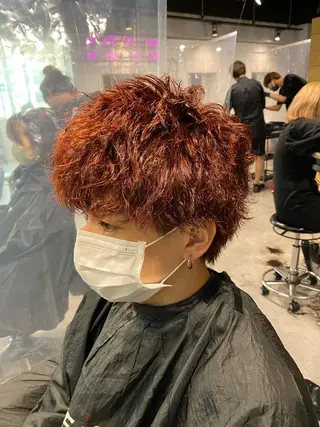 ショート カラー パーマ メンズ Loy所属・メンズヘア特化 パーマ 縮毛矯正🔷のヘアスタイル