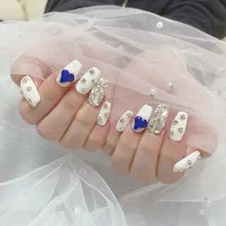 ネイル 💅fleur Ayumiのネイルデザイン