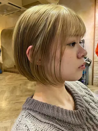 ミディアム カラー DopeLIT モデル募集中のヘアスタイル