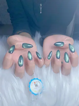 ネイル Neko nail所属・グエン ミンのネイルデザイン