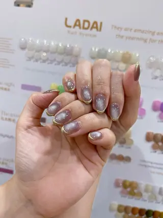 ネイル MQueen ネイルサロンマルのネイルデザイン