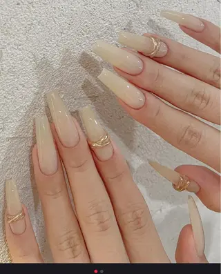 ネイル VIVIAN リサのネイルデザイン