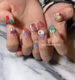 ネイル ﾈｲﾙﾙｰﾑﾘｯｶ 𝐦𝐚𝐲𝐮のネイルデザイン