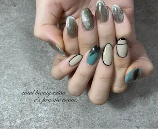 ネイル LAVISH nail salonのネイルデザイン