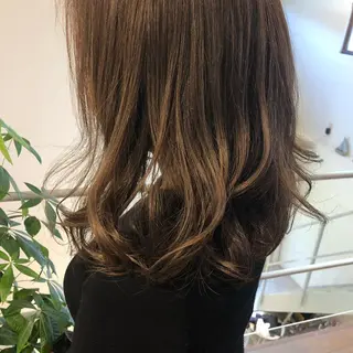 ミディアム カラー 🪞顔周りカット🪞 北里朋子のヘアスタイル