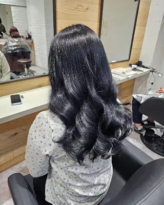 ロング Ayu🐾縮毛矯正/ ブリーチ無しカラーのヘアスタイル